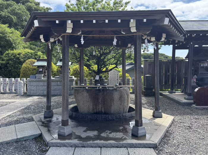 横浜　本牧神社　手水舎