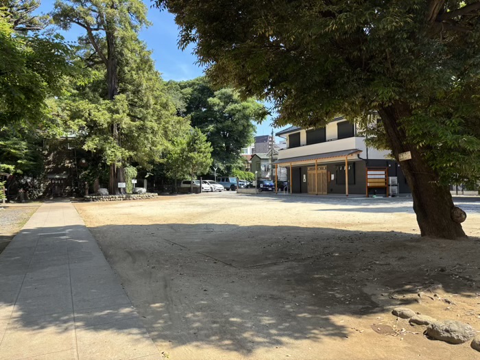文京区　駒込富士神社　境内