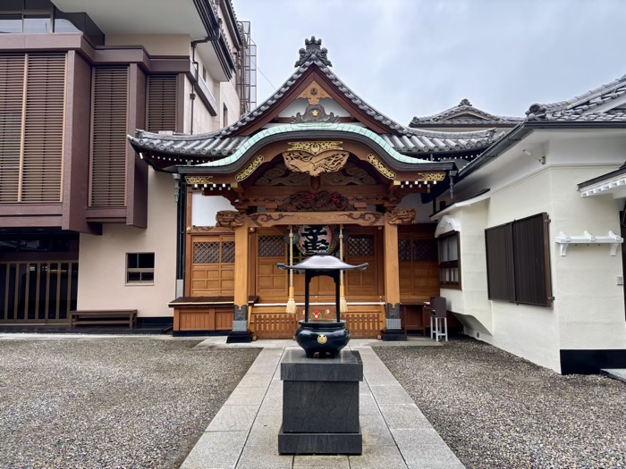 入谷　真源寺