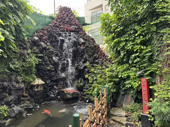浅草　吉原弁財天本宮