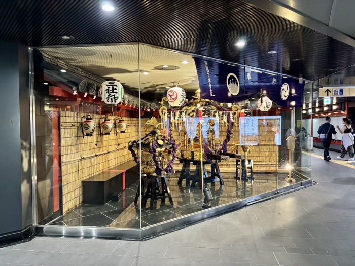 浅草　三社祭　町会お神輿