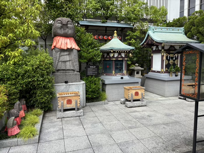 銀座出世地蔵　境内