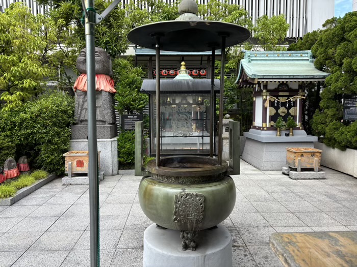 銀座出世地蔵　境内