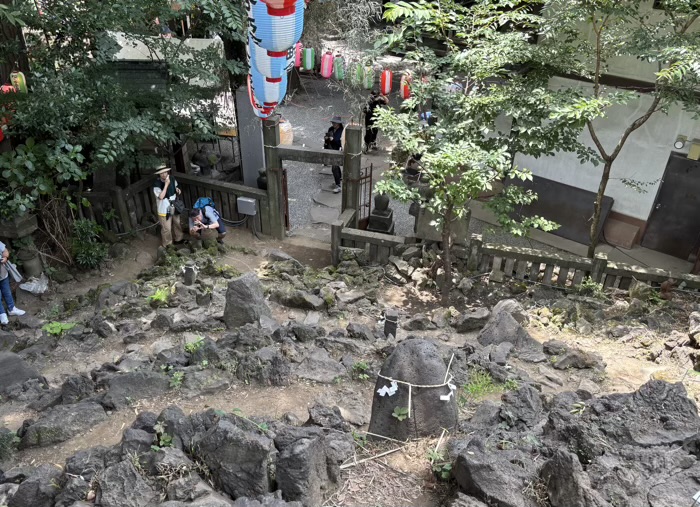 入谷　小野照崎神社　富士塚「下谷坂本富士」　お山開き