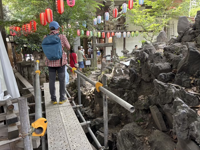 入谷　小野照崎神社　富士塚「下谷坂本富士」　お山開き