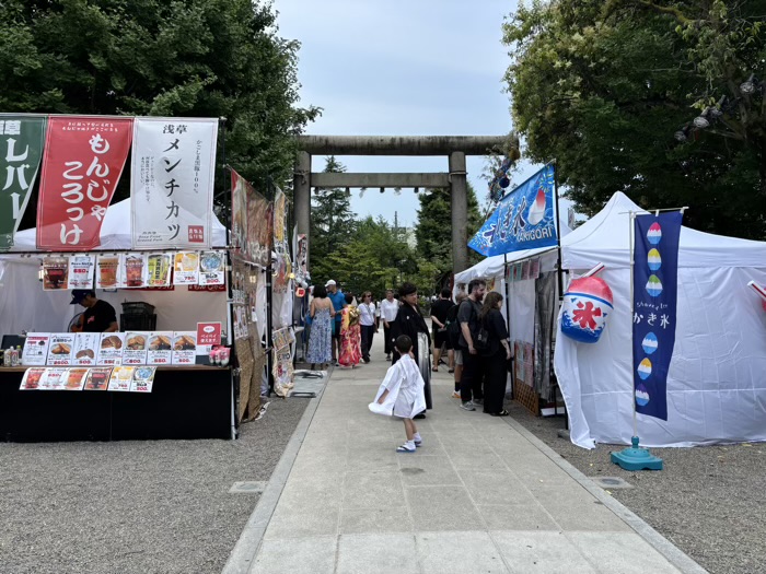 浅草神社　夏詣　屋台