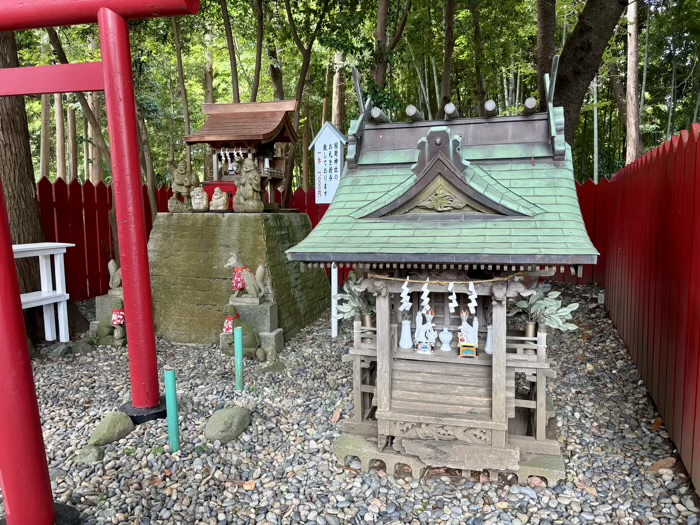 横浜　戸塚　相州春日神社　お稲荷様