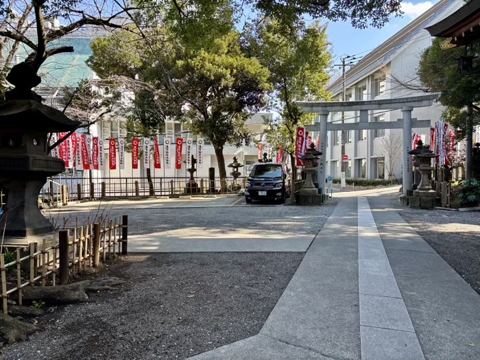北区　王子稲荷神社　駐車場