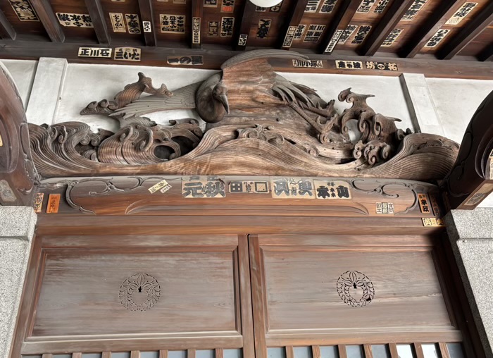 台東区　黒船稲荷神社