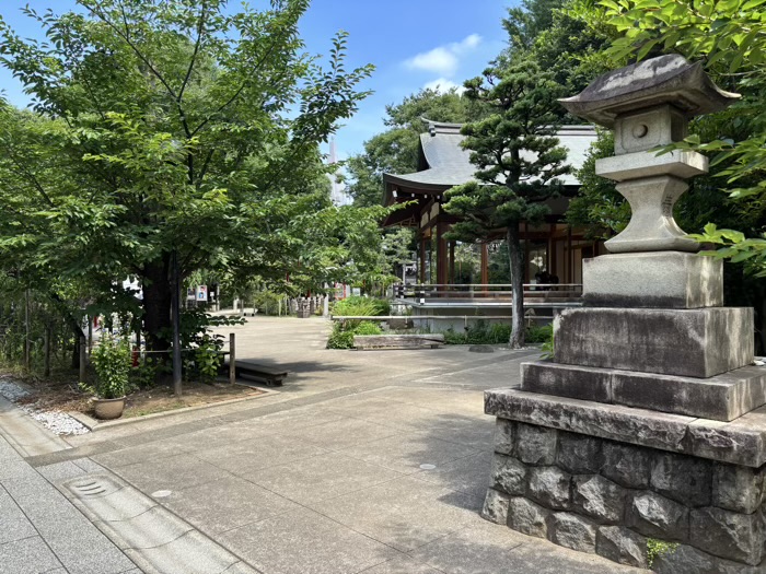 渋谷　鳩森八幡神社　参道