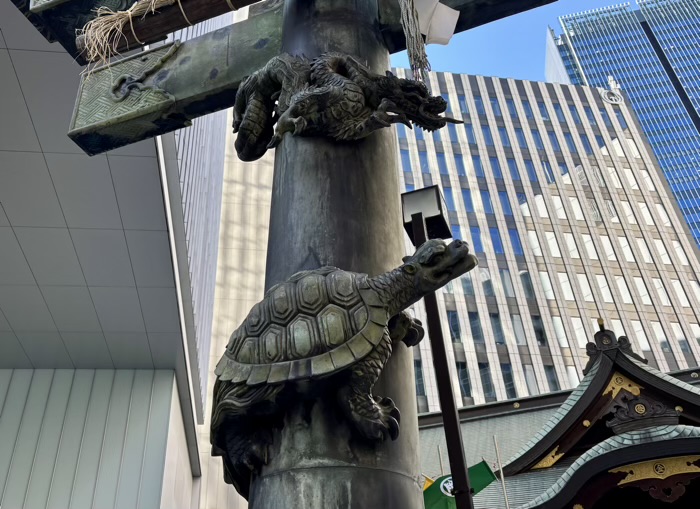 港区　虎ノ門 金刀比羅宮　銅鳥居