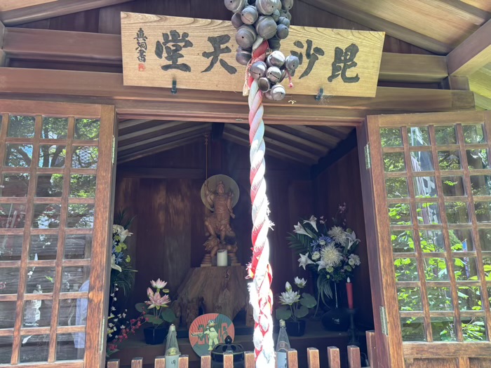 文京区　小石川　源覚寺（こんにゃく閻魔）　毘沙門天堂