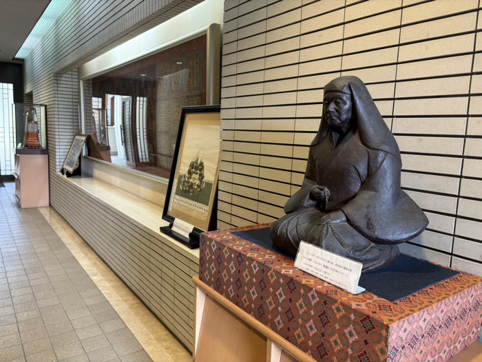 文京区　小石川傳通院　本堂