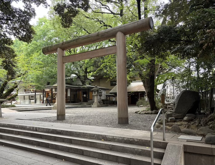 港区　乃木神社　二の鳥居