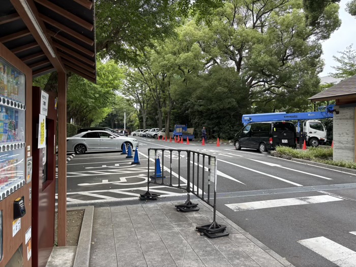 千代田区　九段下　靖國神社　駐車場