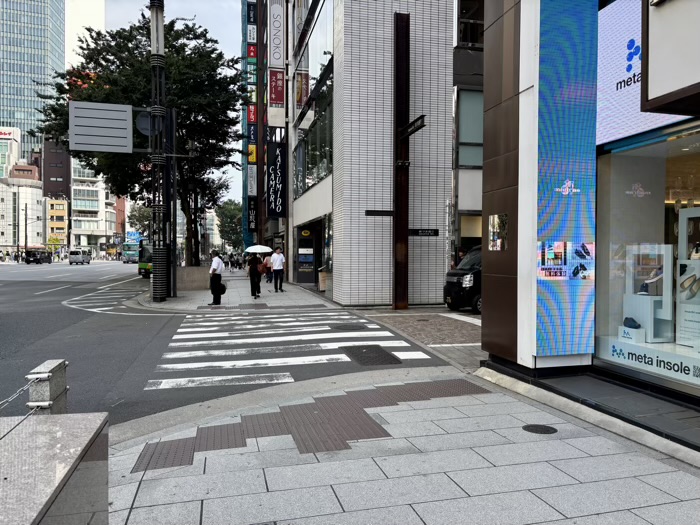 銀座　あづま稲荷大明神