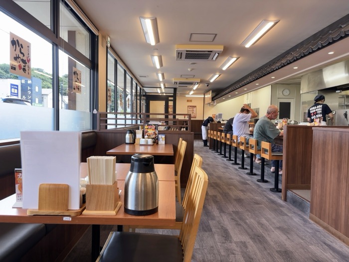 からあげ専門店「からやま」