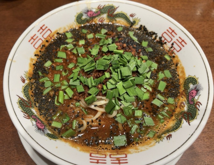 トレッサ横浜　富士力食堂　メニュー　黒ゴマ担担麺
