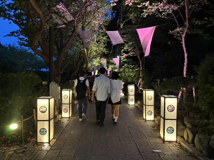 江島神社　江の島灯篭