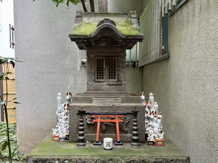 港区　白金台　妙圓寺　稲荷大明神