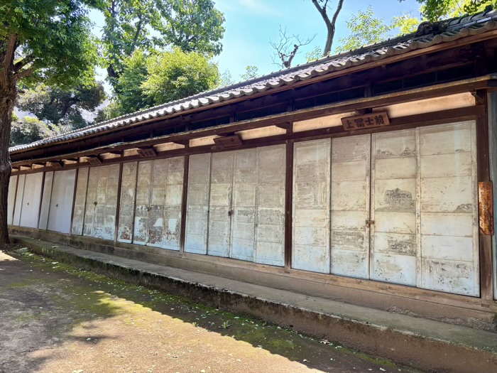 文京区　駒込天祖神社　神輿庫（町神輿）
