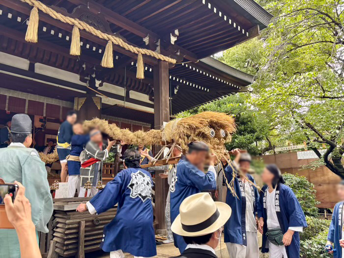 世田谷区　奥沢　奥澤神社　厄除大蛇お練り