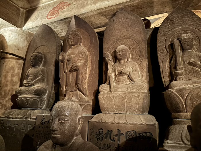 世田谷　二子玉川　寶泉山 玉眞院（玉川大師）　地下霊場（地下仏殿）