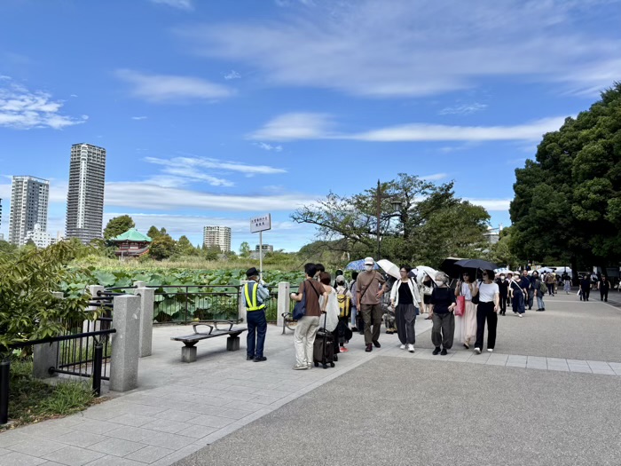 上野　不忍池弁天堂　巳成金大祭