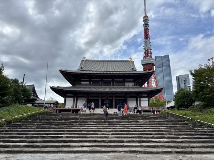 港区　増上寺　階段（阿弥陀仏の本願）