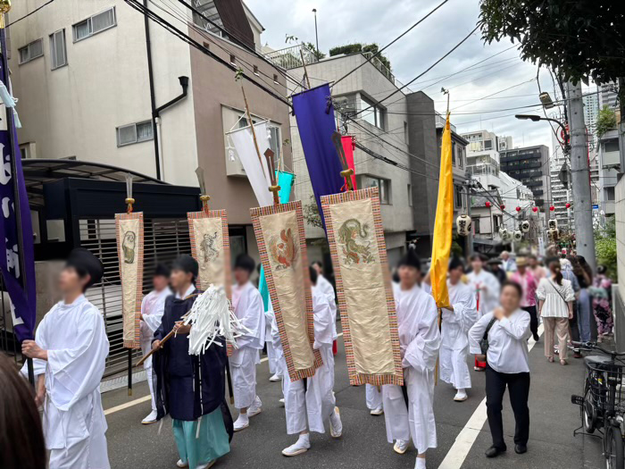 港区　赤坂氷川神社　例大祭「赤坂氷川祭」　宮入