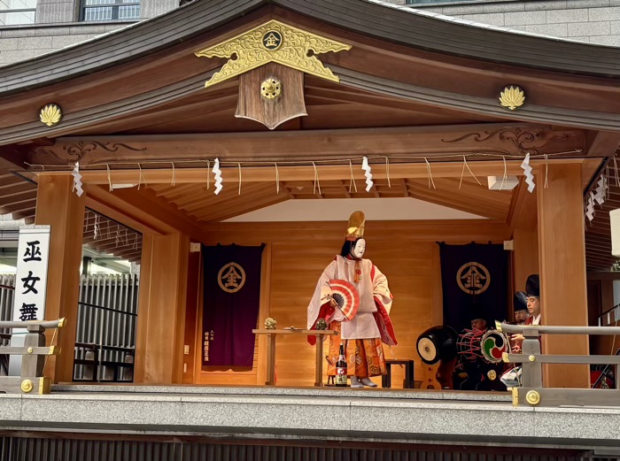 港区　虎ノ門 金刀比羅宮　縁日　神楽奉納