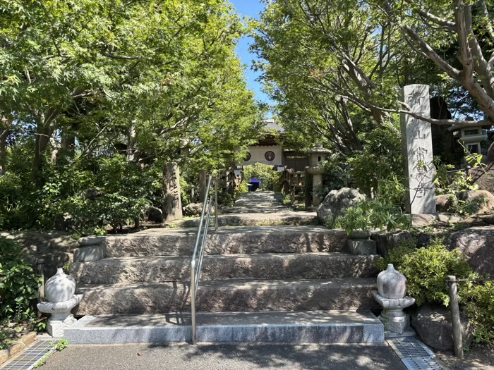 大和　清流山常泉寺　山門