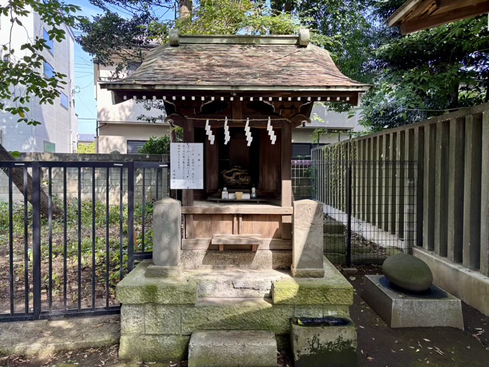 世田谷区　中町天祖神社　弁天社