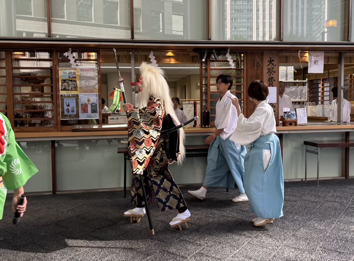 虎ノ門金刀比羅宮　例大祭　おかめひょっとこ民謡行列