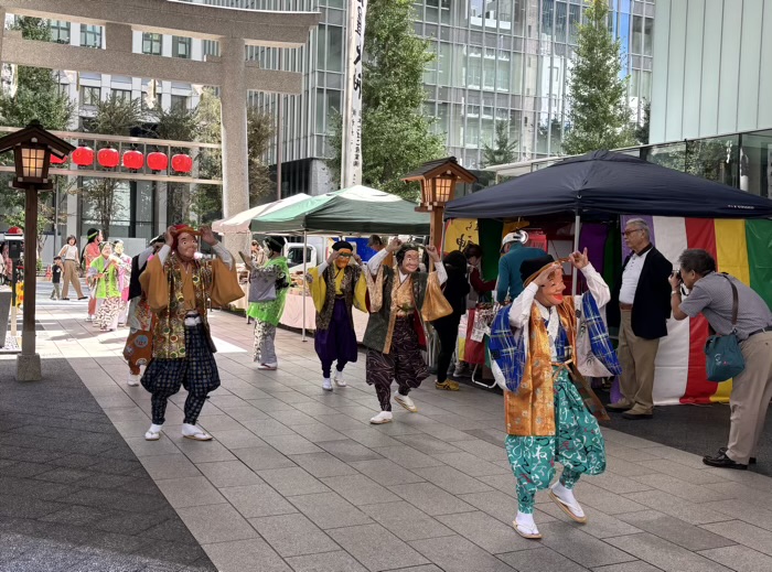 虎ノ門金刀比羅宮　例大祭　おかめひょっとこ民謡行列