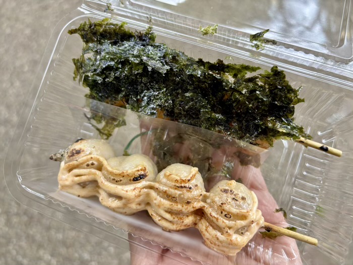 九段下　靖国神社　キッチンカー「玄MANI〜FIKA〜」