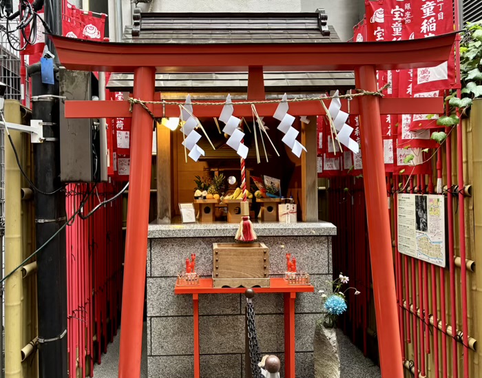 銀座八丁神社めぐり 宝童稲荷神社