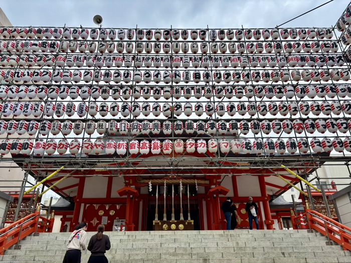 新宿 花園神社 青空骨董市