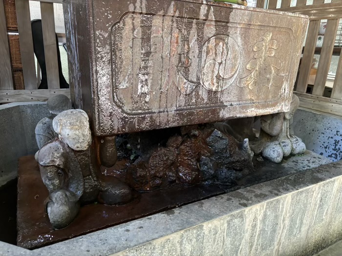 品川区 戸越八幡神社 手水舎