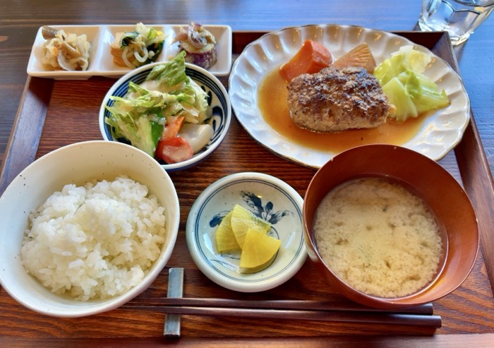 ごはん×カフェ「madei」　メニュー