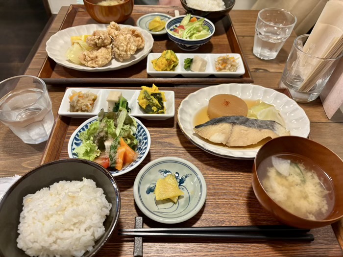 ごはん×カフェ「madei」　ランチメニュー