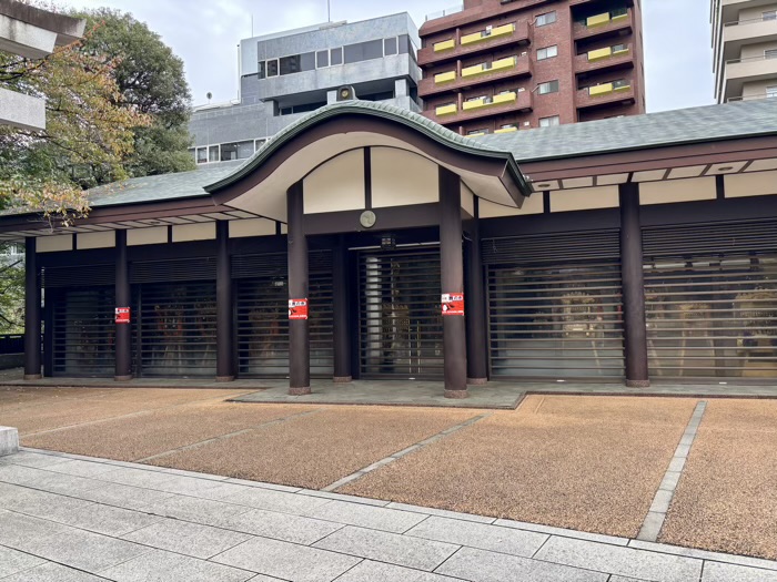 新宿　十二社熊野神社　神輿蔵