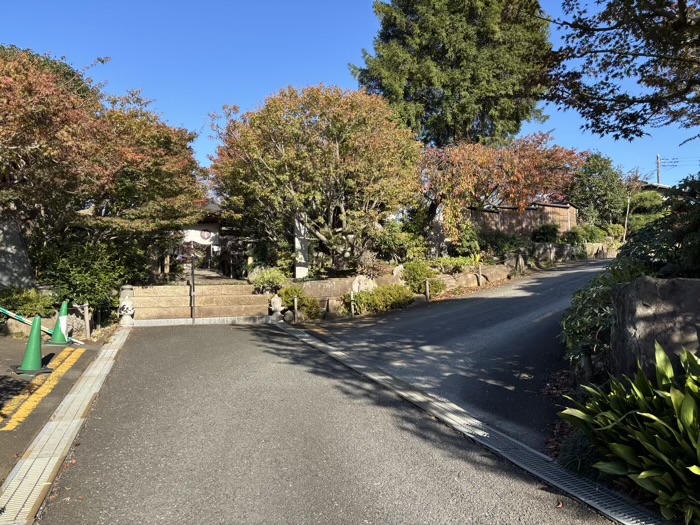 大和 清流山常泉寺 駐車場
