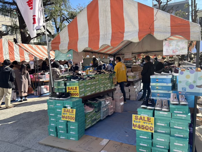 玉姫稲荷神社　靴のめぐみ祭り市（靴まつり市）