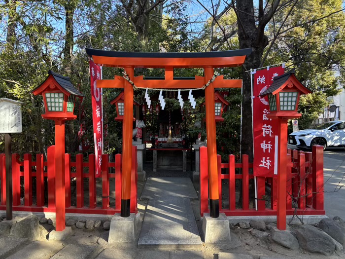 武蔵新田 新田神社 末社・稲荷神社