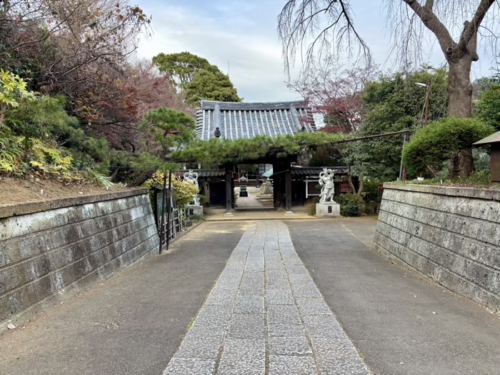 高田 興禅寺 山門