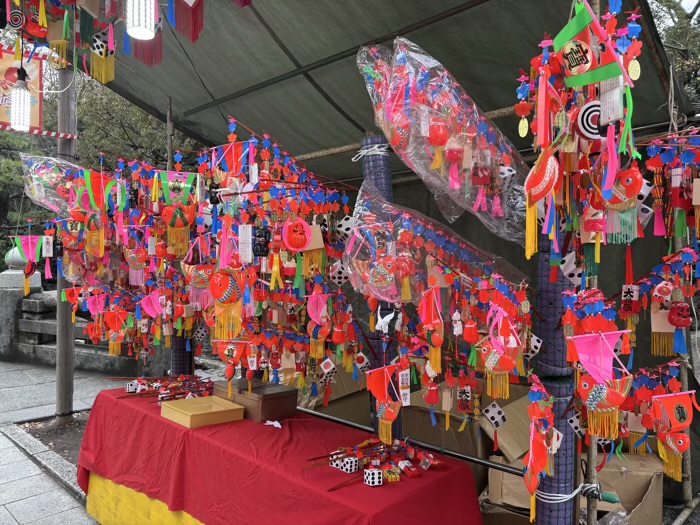 平塚八幡宮　歳の市（だるま市）