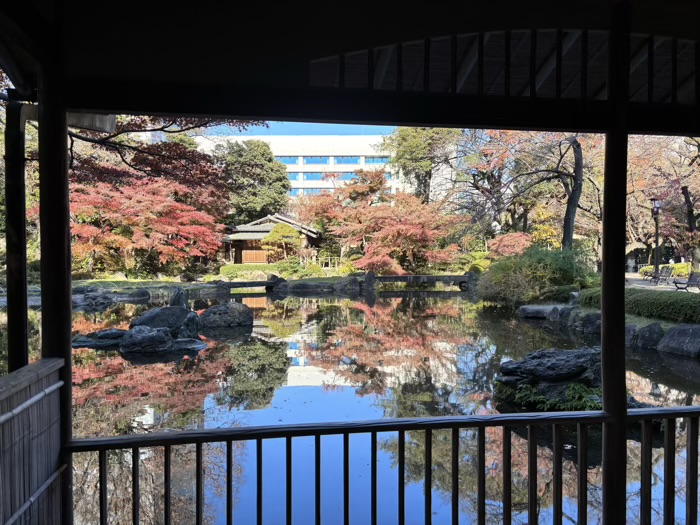 九段下 靖国神社 神池庭園 紅葉