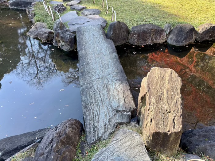千代田区 九段下 靖國神社 神池庭園