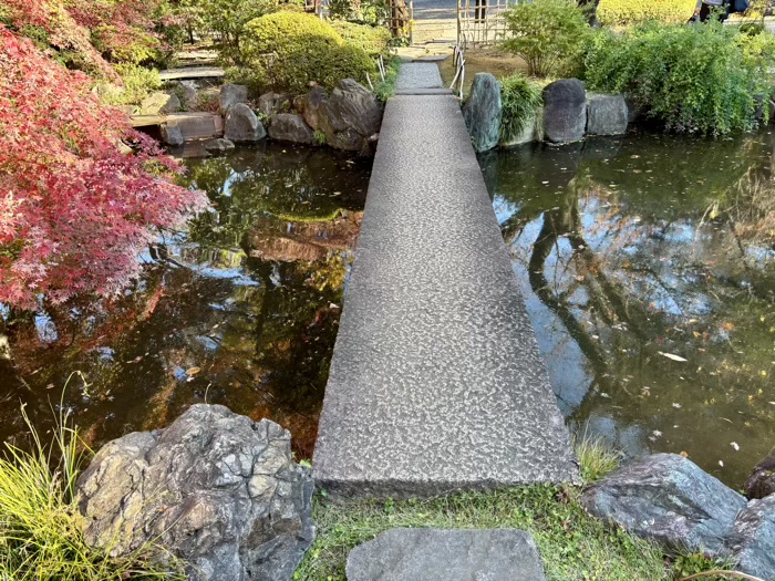 千代田区 九段下 靖國神社 神池庭園